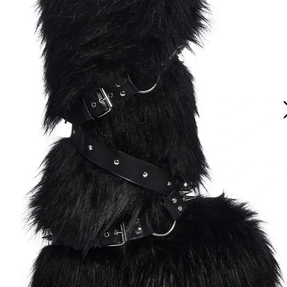 Widow Wild Instincts Faux Fur Boots Dolls Kill with spike studded straps. - Picture 3 of 3